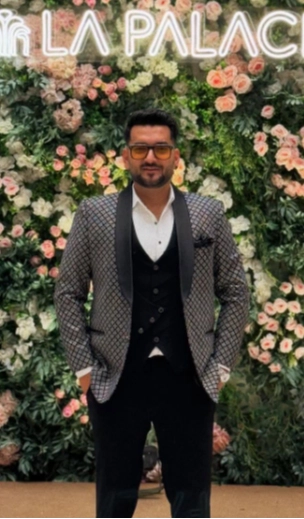 profile-picture-of-Abhimanyu Kak