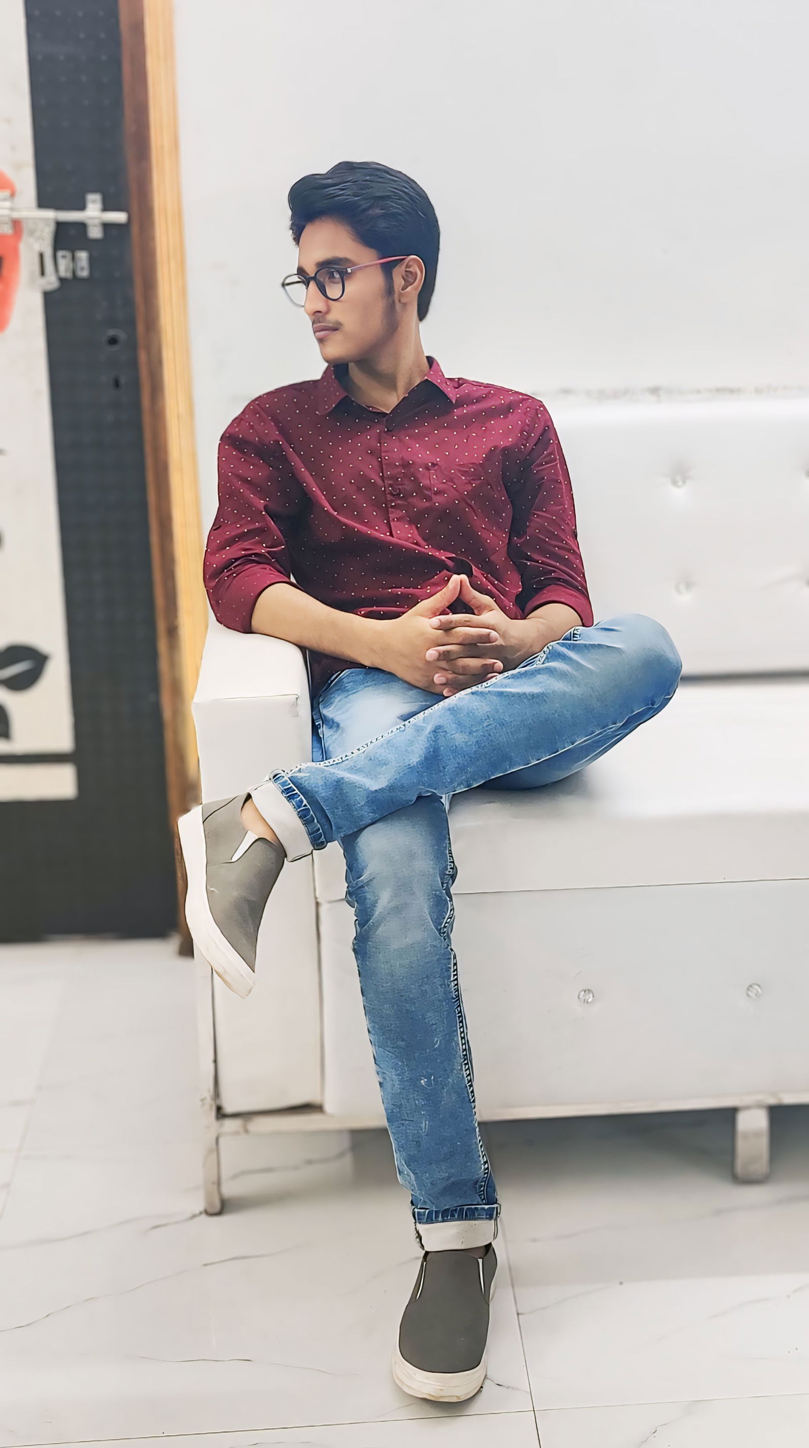 Artist Image undefined