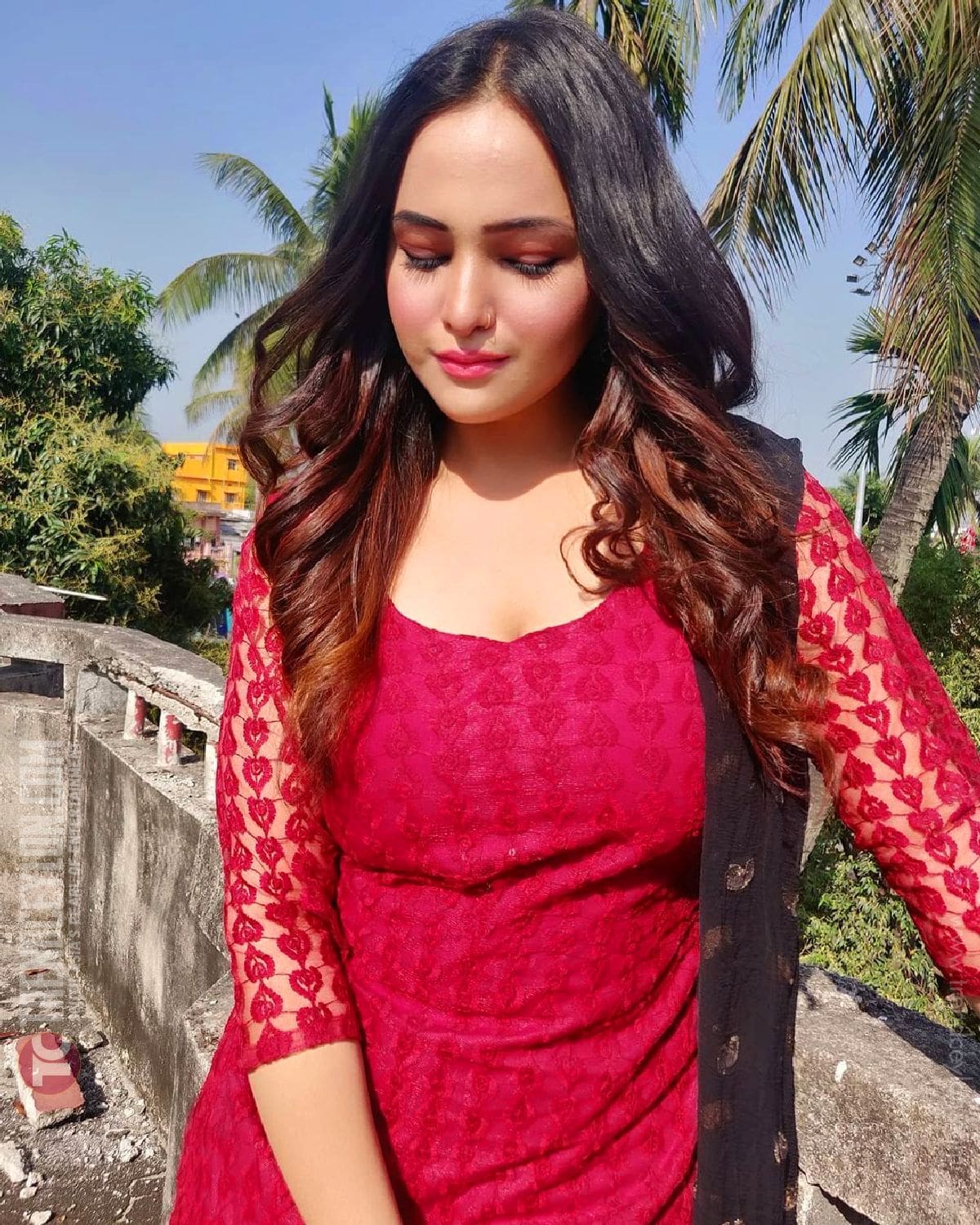 Book / Hire MODEL Aliya Naaz for Events in Best Prices - StarClinch