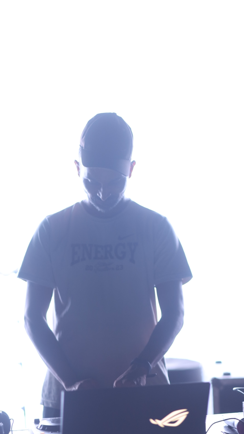 Artist Image undefined