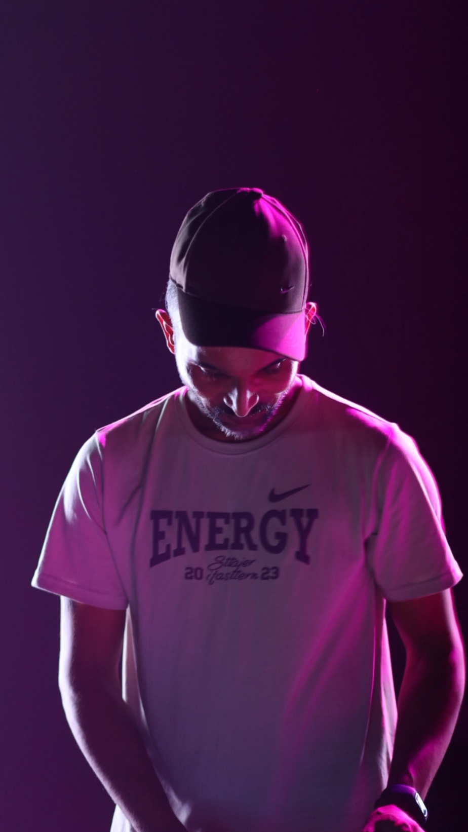 Artist Image undefined