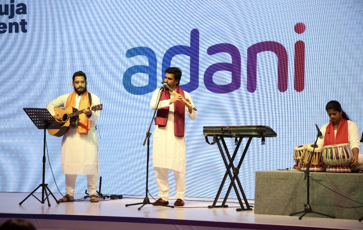 Artist Image undefined