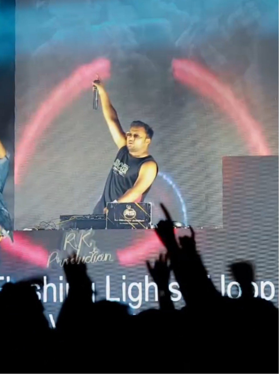 DJ A S