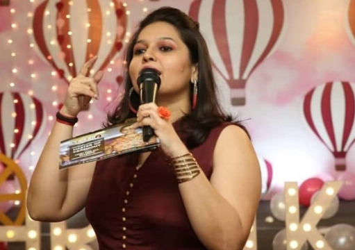 profile-picture-of-Emcee Monisha