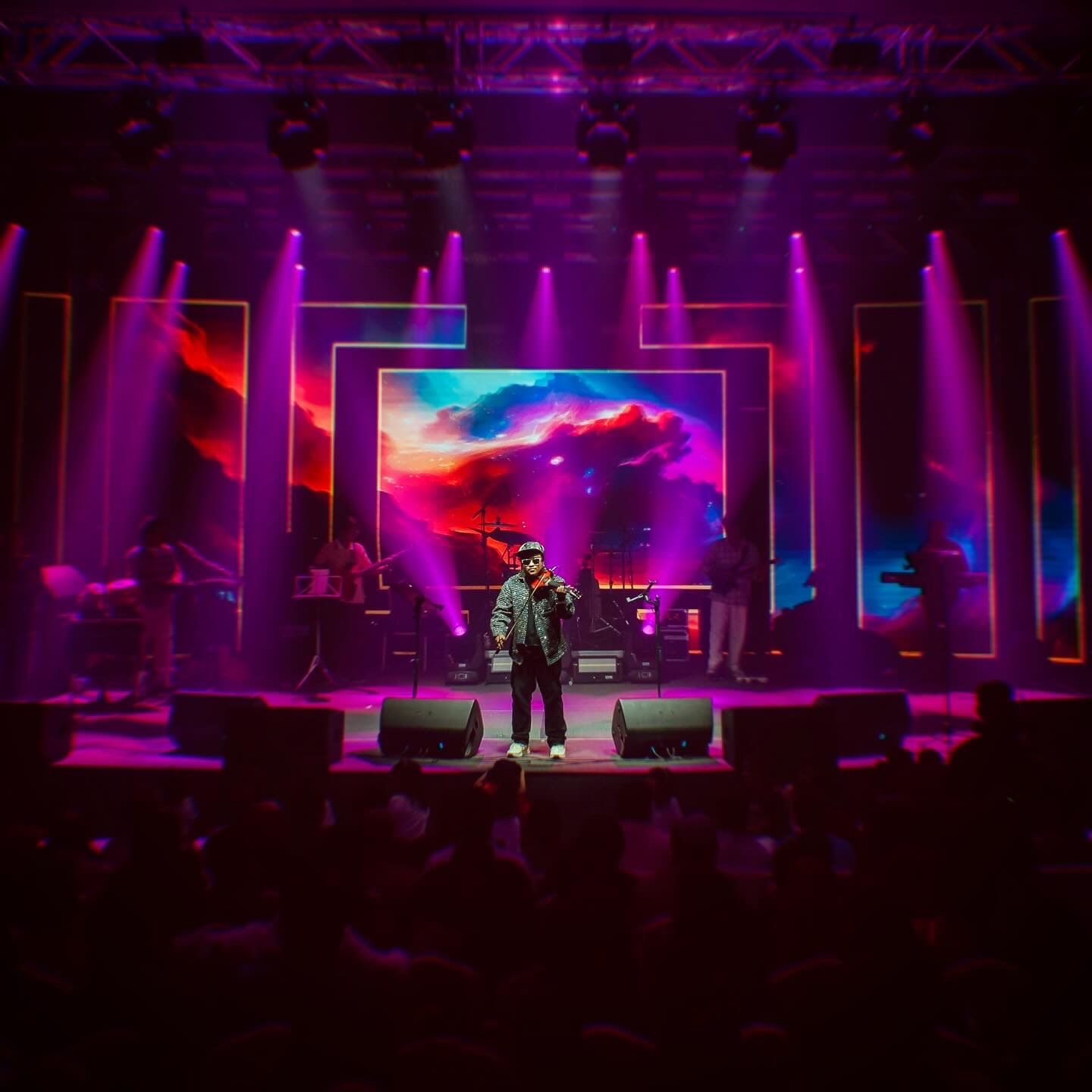 profile-picture-of-FM Music Band