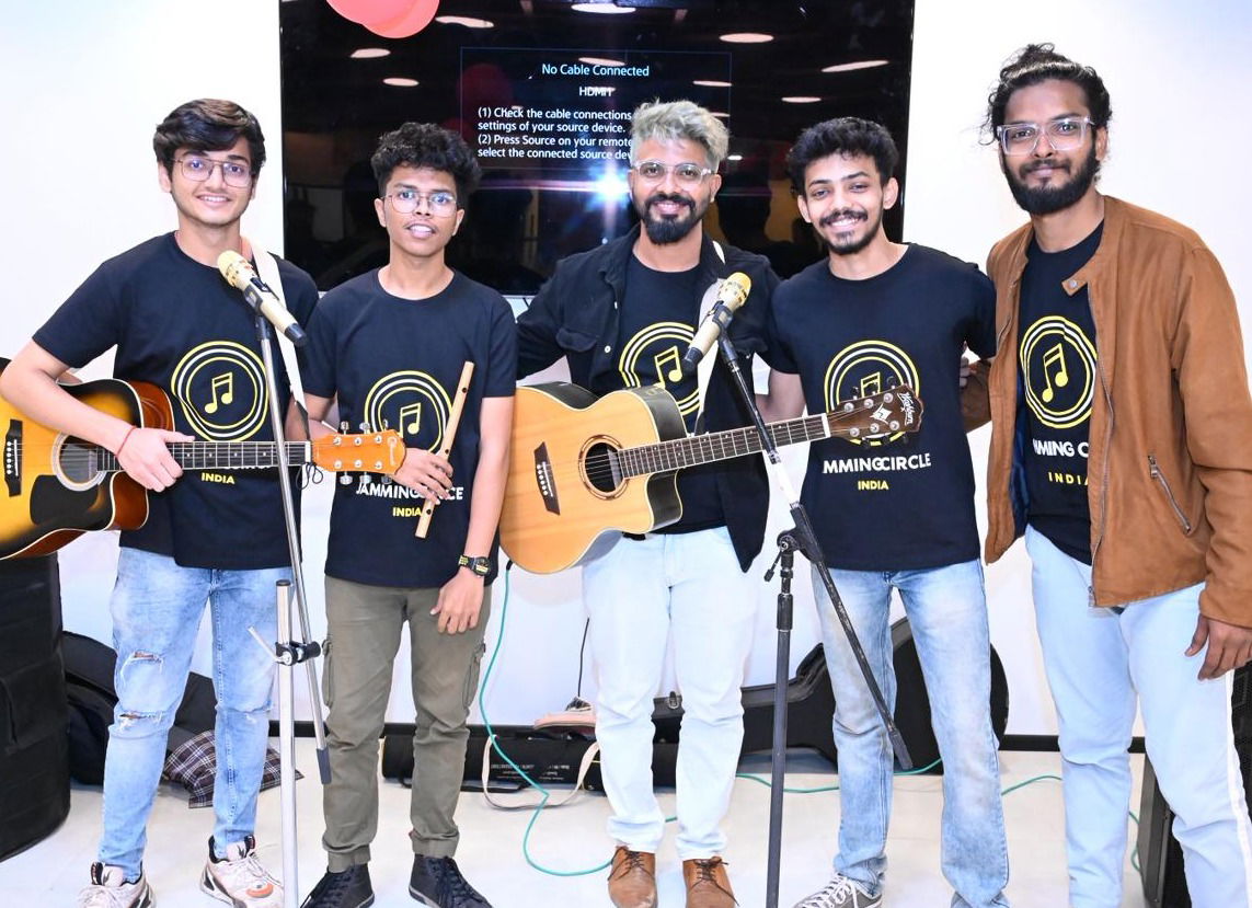 Book Hire LIVE BAND Jamming Circle For Events In Best Prices StarClinch book-hire-live-band-jamming-circle-for-events-in-best-prices-starclinch