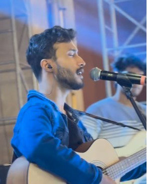 Kaustav Live
