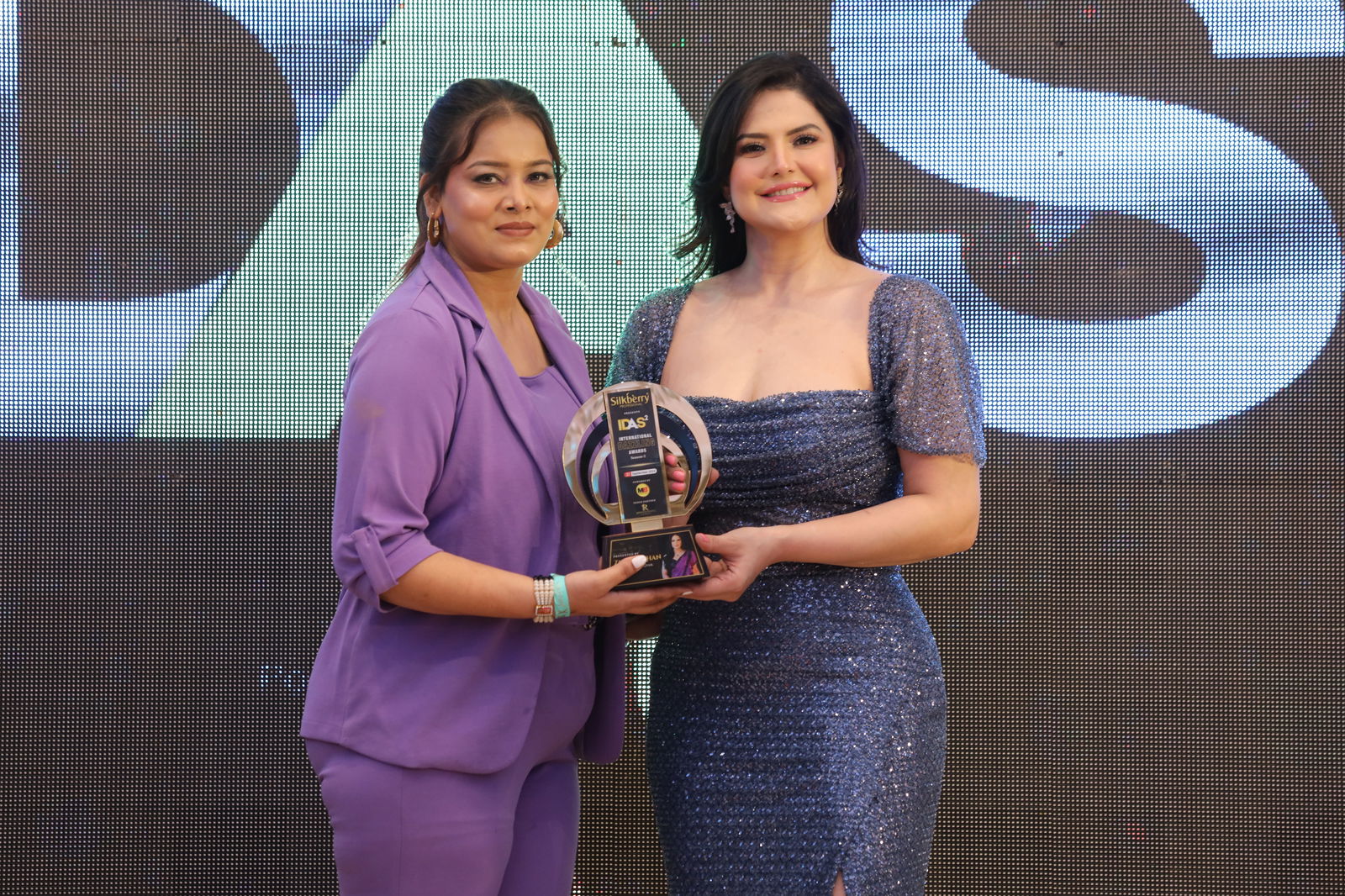 Artist Image undefined