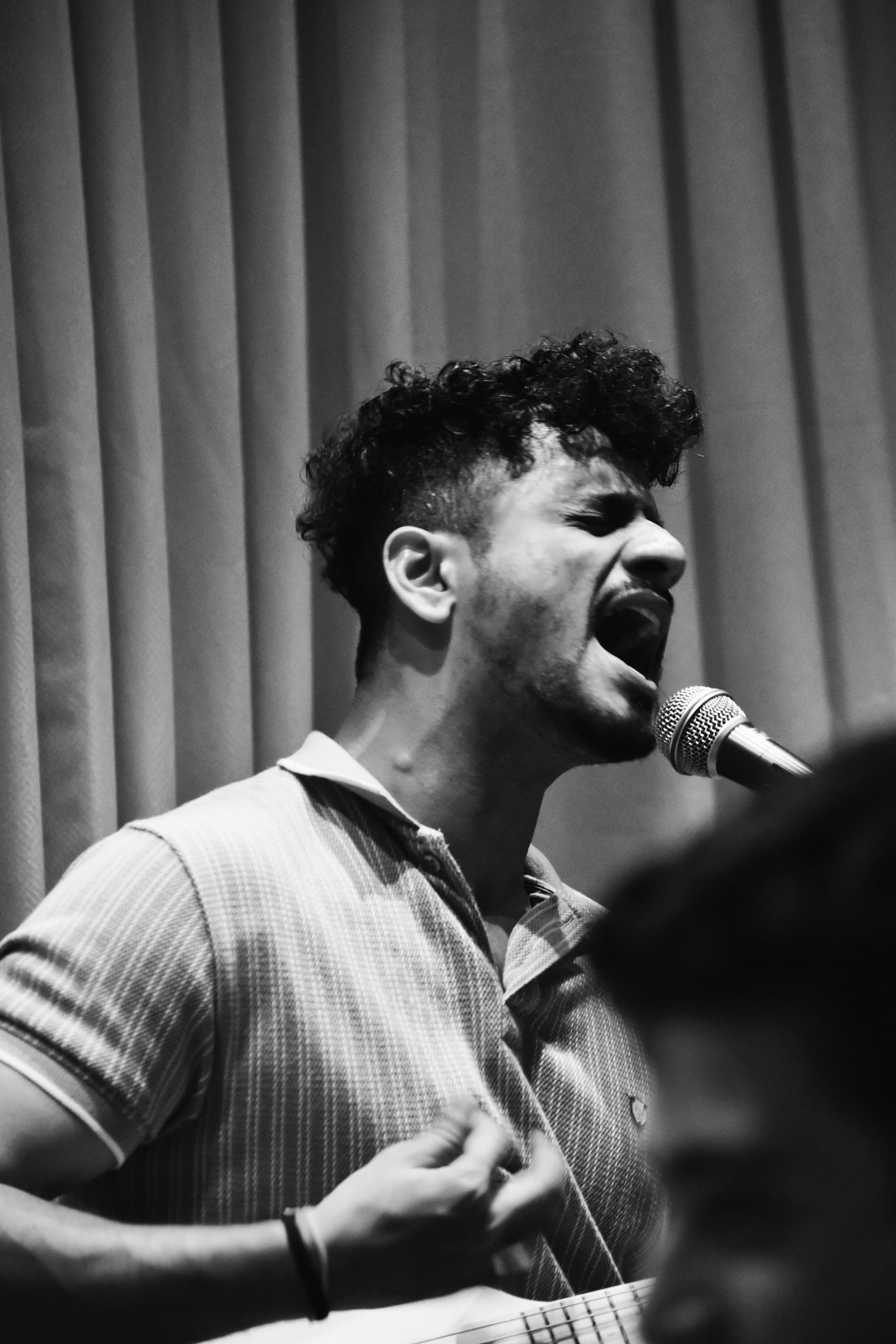 Artist Image undefined