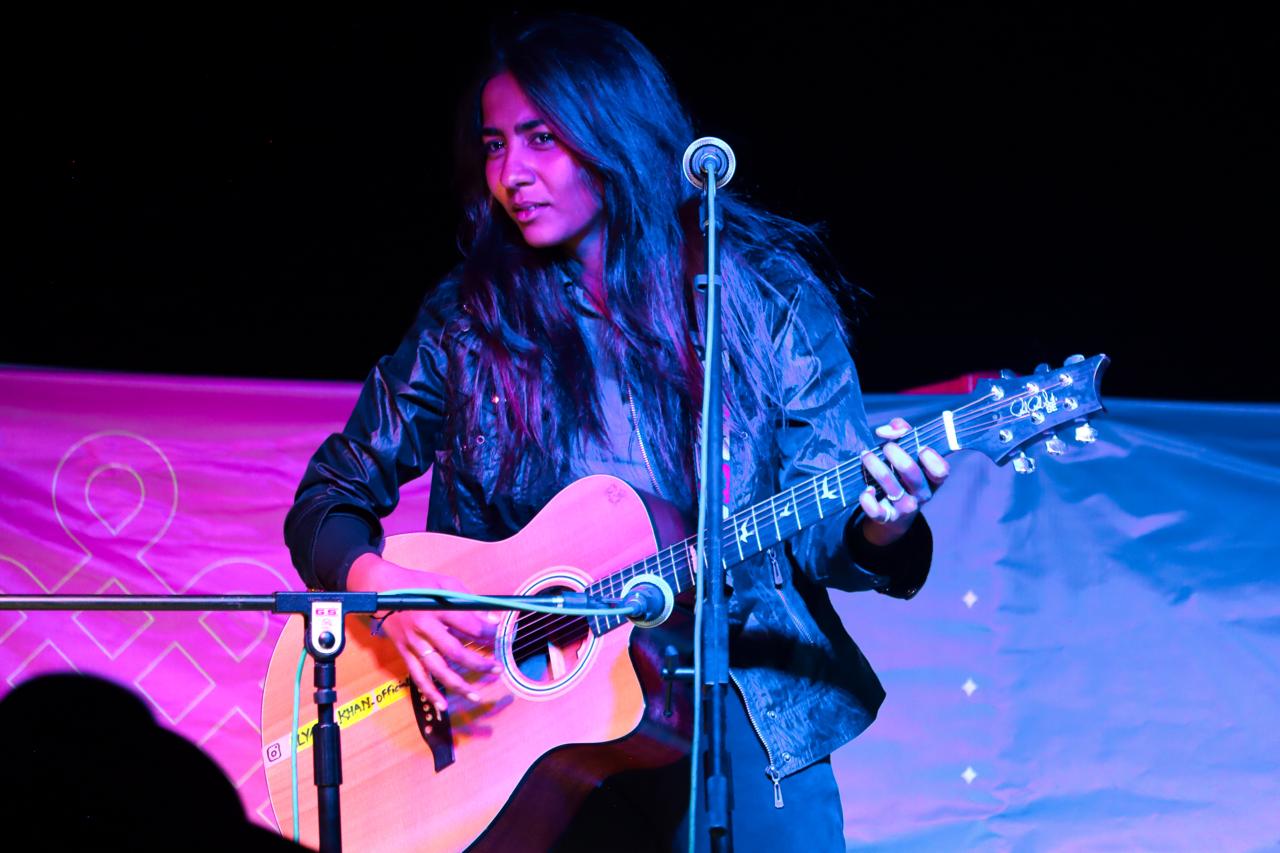 Artist Image undefined