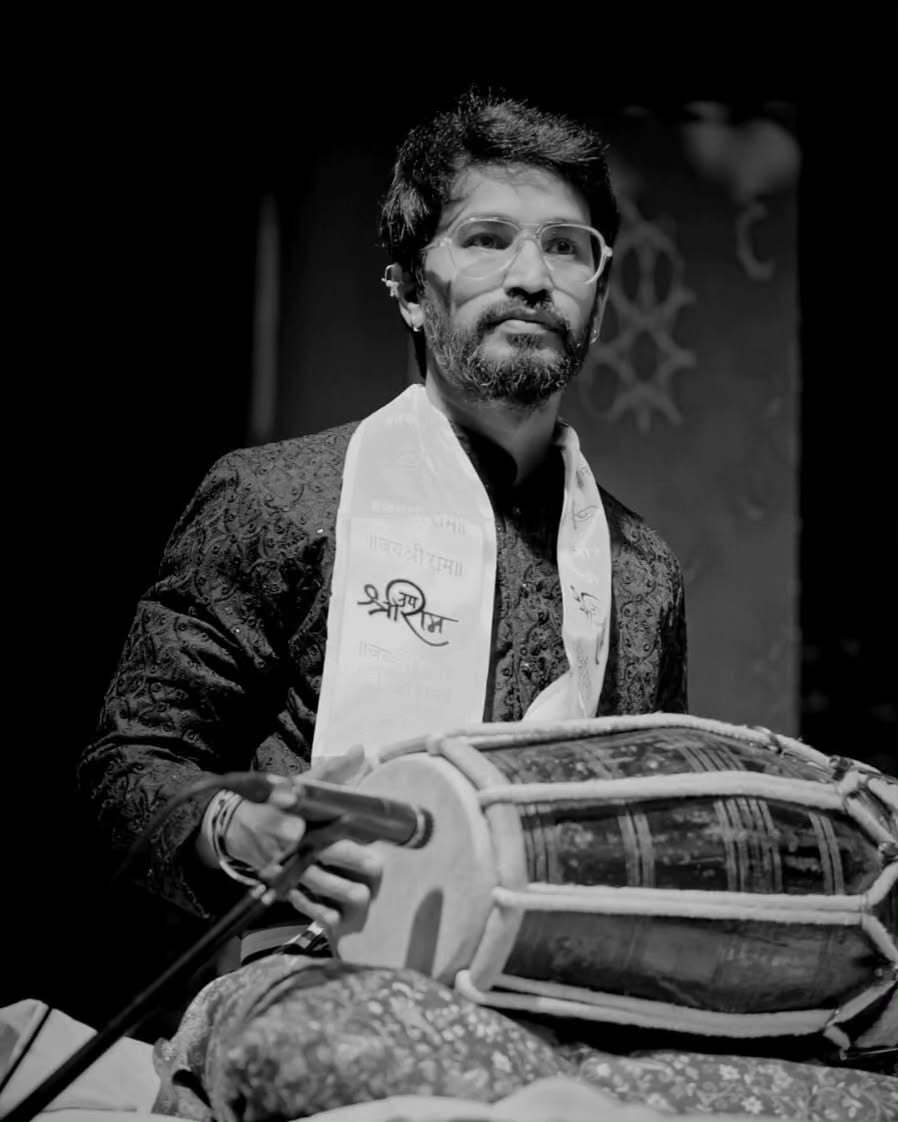 Artist Image undefined