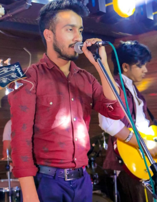 Ruhaniyat Live