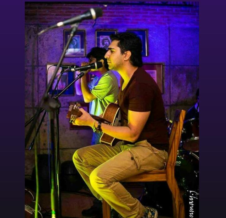 Artist Image undefined