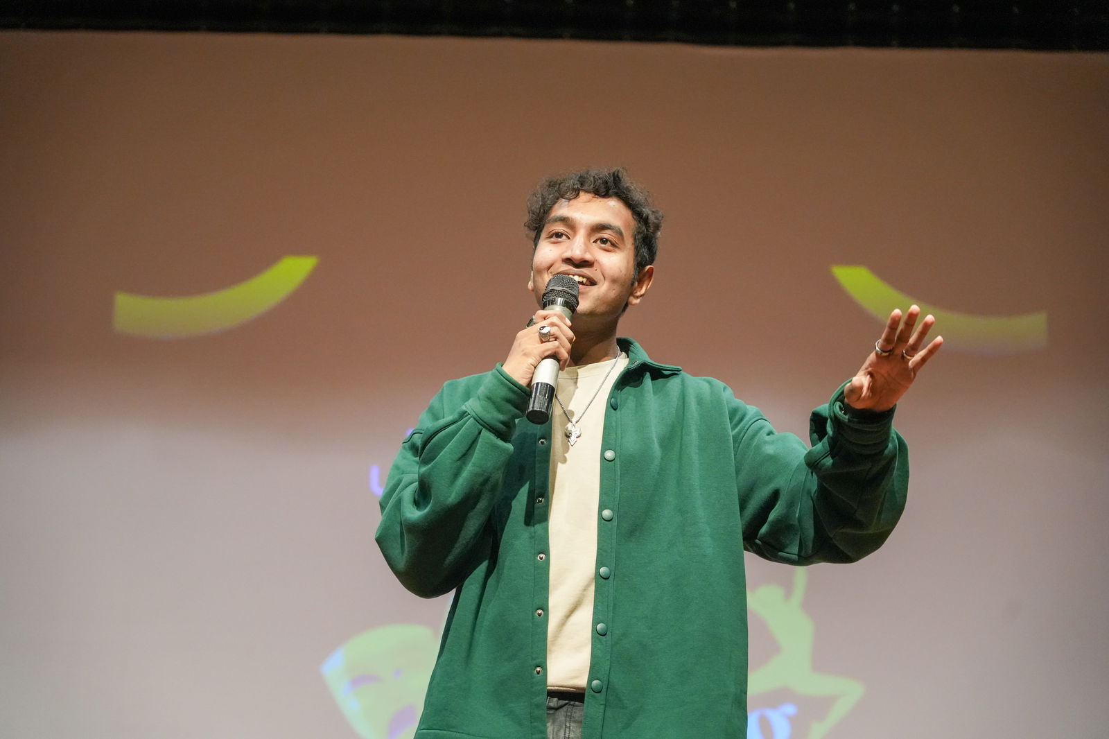 Artist Image undefined