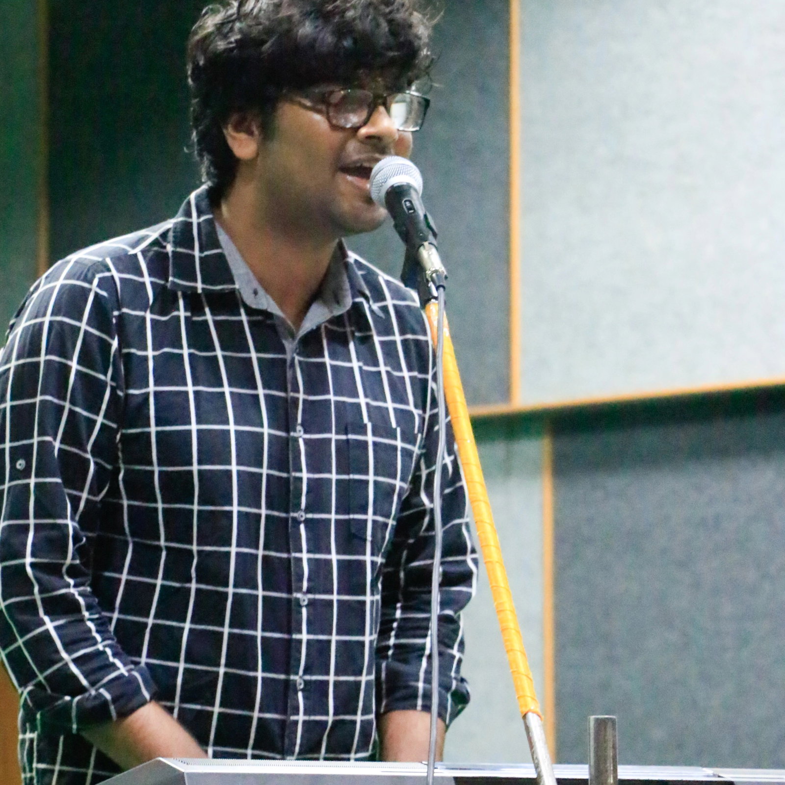 Siddhant Nag Live