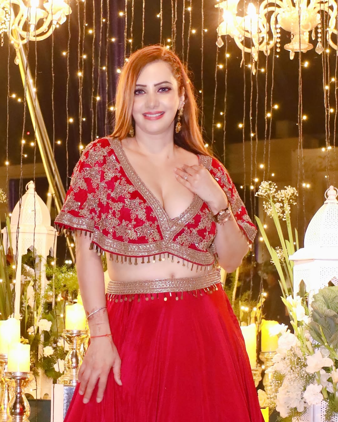 Anchor Piya Sharma posing during the event .