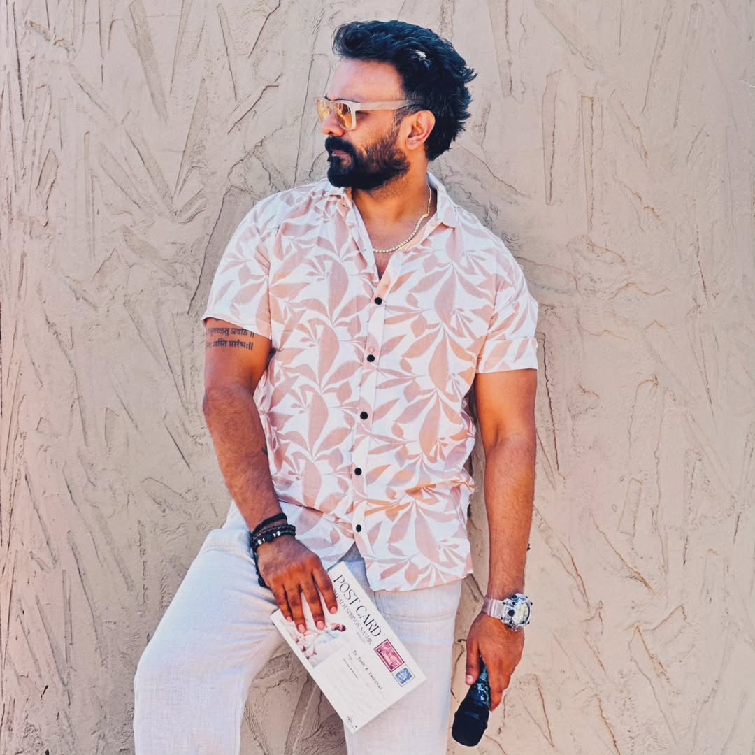 Anchor Rohan posing during the event .